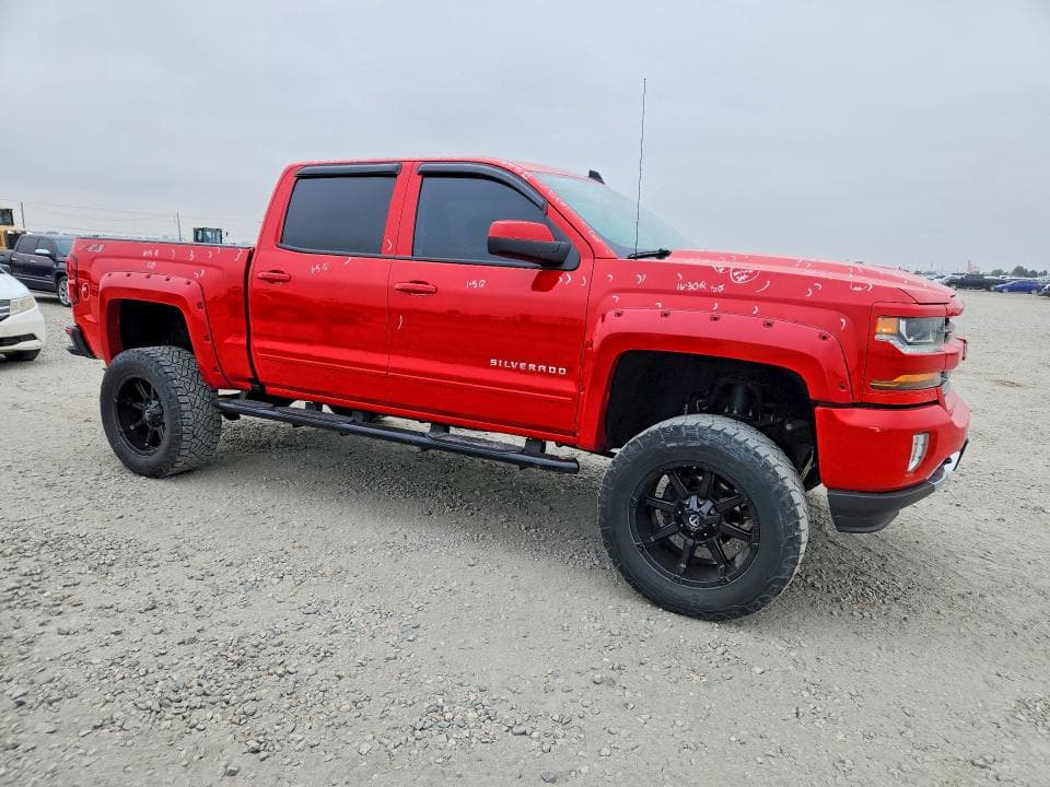 2018 CHEVROLET SILVERADO K1500 LT 4