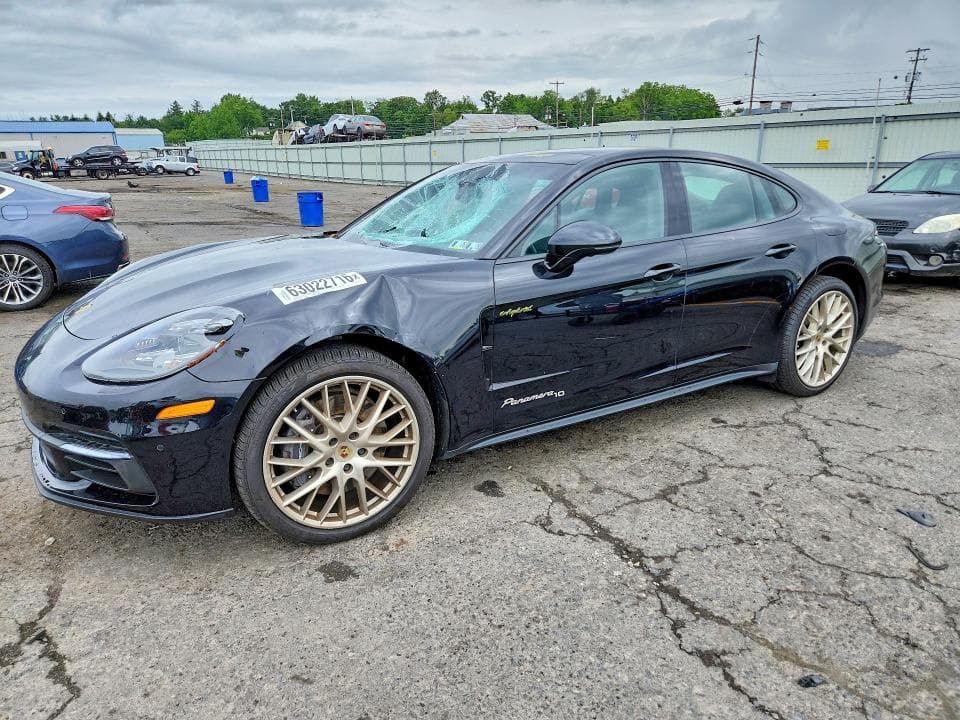 2020 PORSCHE PANAMERA 4 E-HYBRID - 1