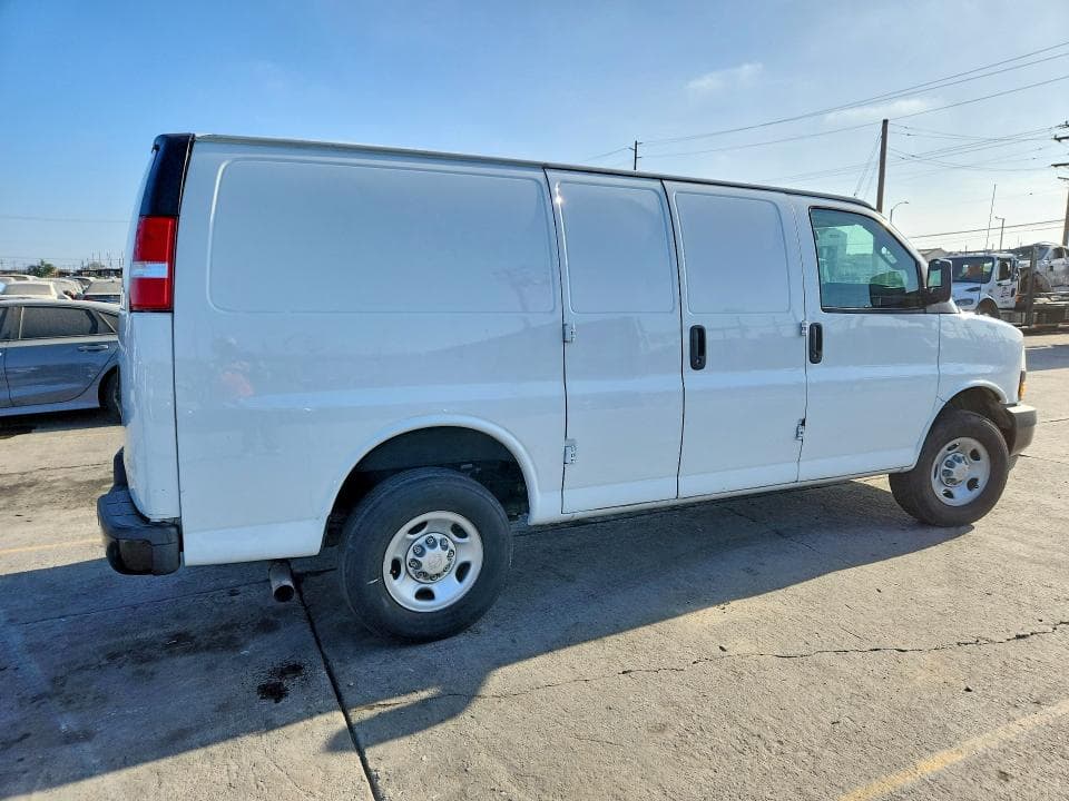 2022 CHEVROLET EXPRESS G3500 3