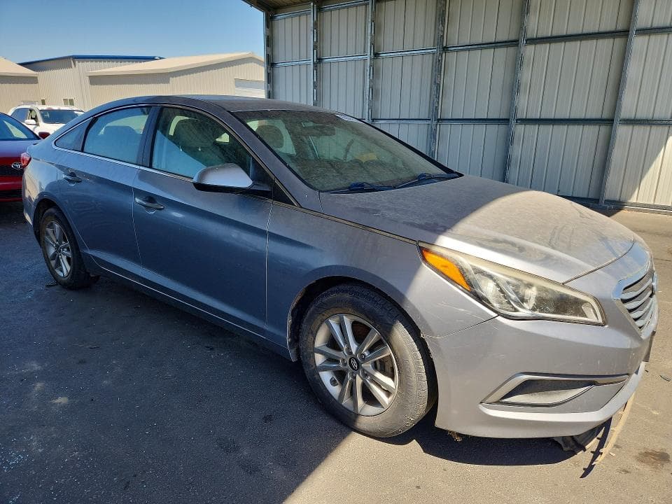 2017 HYUNDAI SONATA SE 4