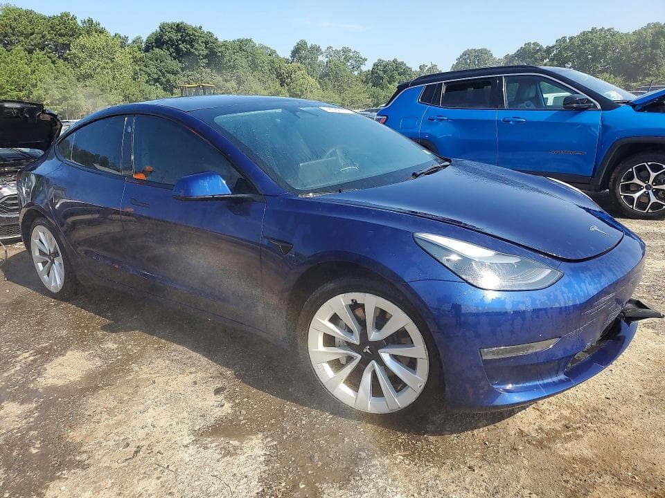 2023 TESLA MODEL 3 4