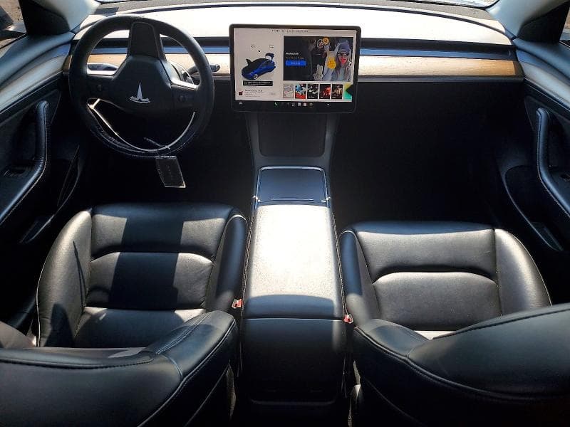 2023 TESLA MODEL 3 8