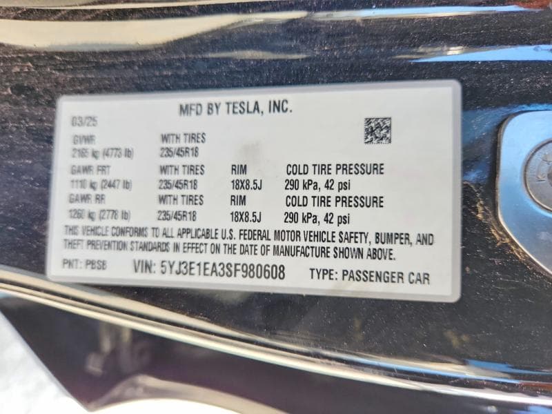 2025 TESLA MODEL 3 12