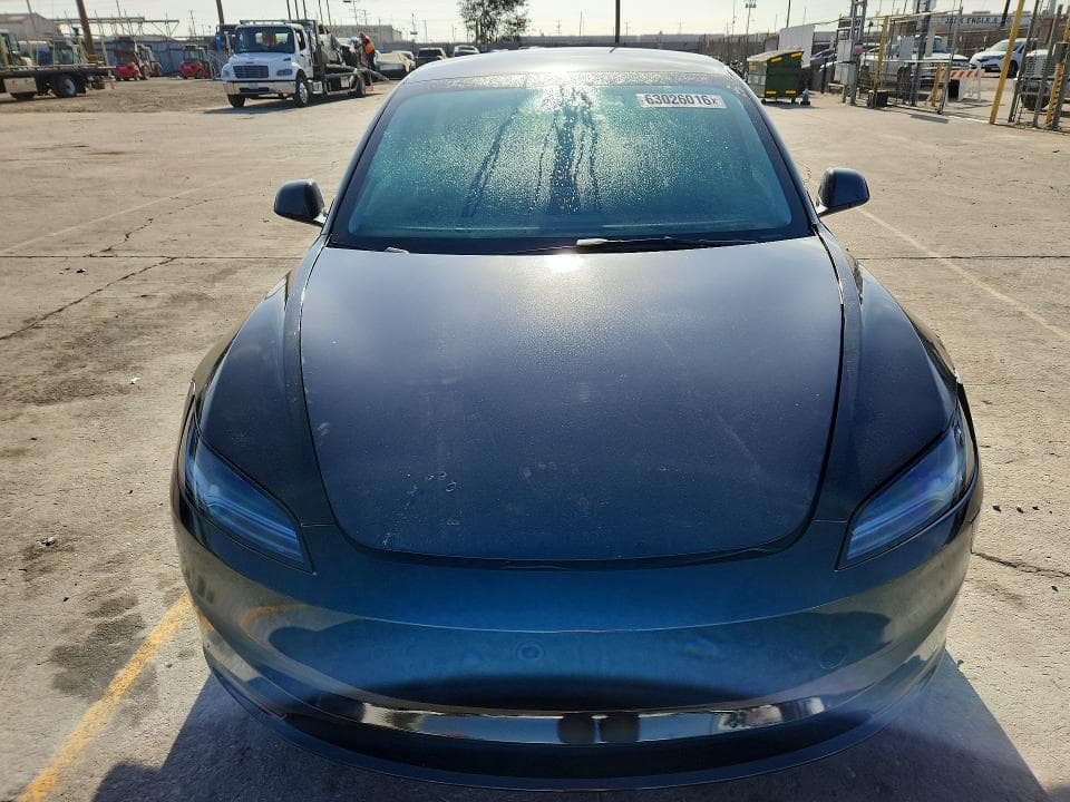 2025 TESLA MODEL 3 5