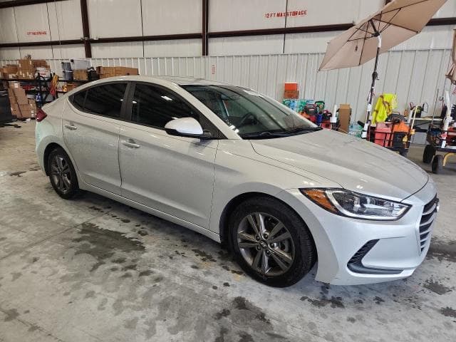 2018 HYUNDAI ELANTRA SEL 4