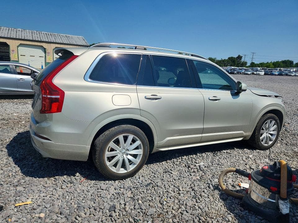 2018 VOLVO XC90 T6 3