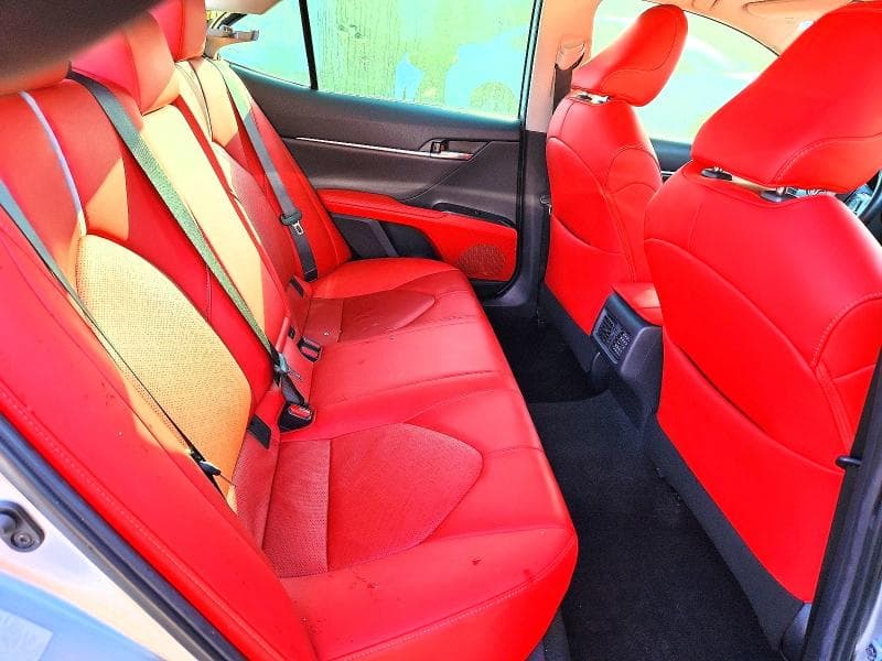 2019 TOYOTA CAMRY XSE 10