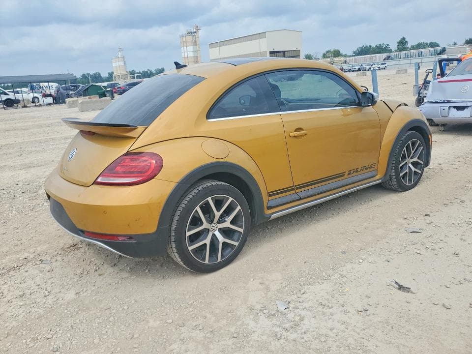 2017 VOLKSWAGEN BEETLE DUNE 3