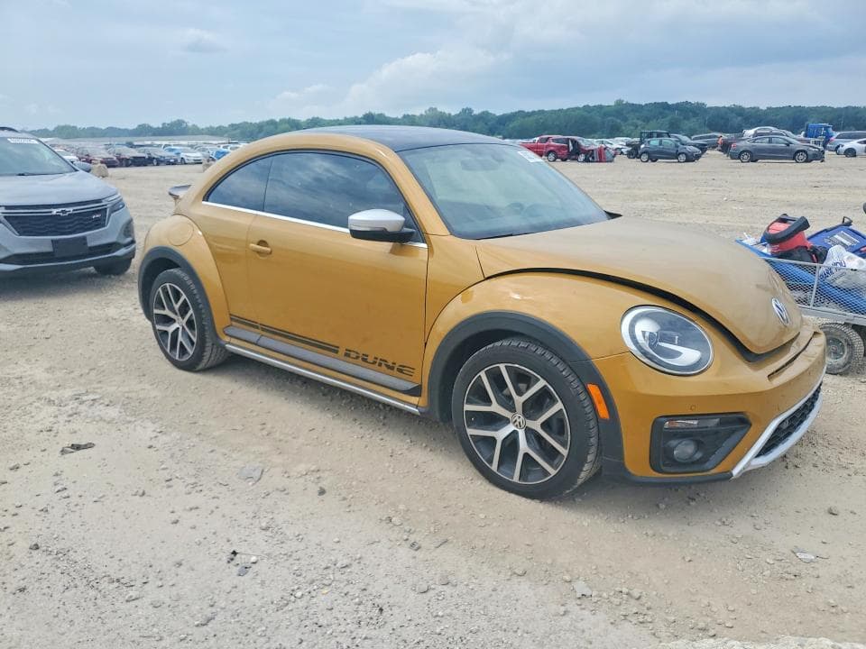 2017 VOLKSWAGEN BEETLE DUNE 4