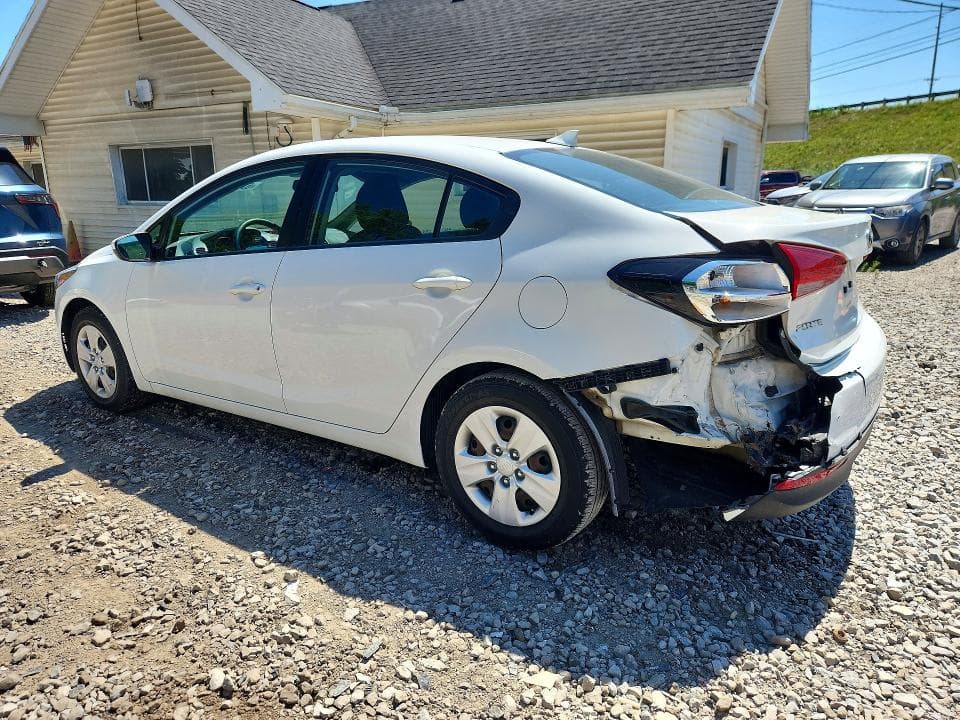 2017 KIA FORTE LX 2