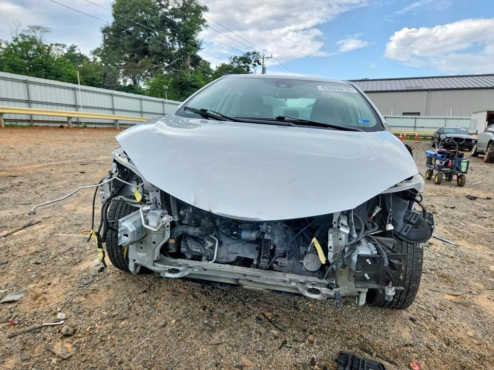 2019 TOYOTA COROLLA LE 5