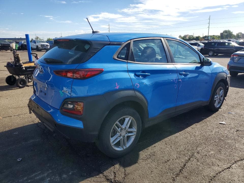 2020 HYUNDAI KONA SE 3