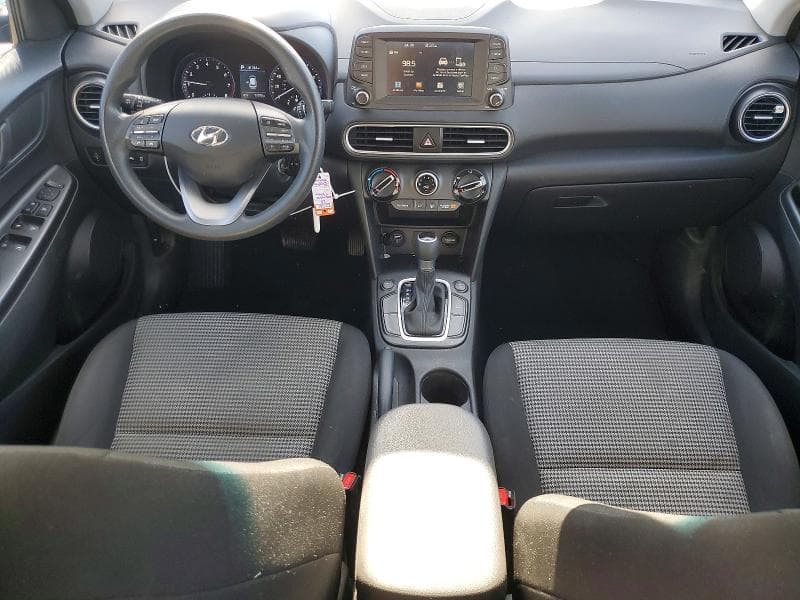 2020 HYUNDAI KONA SE 8