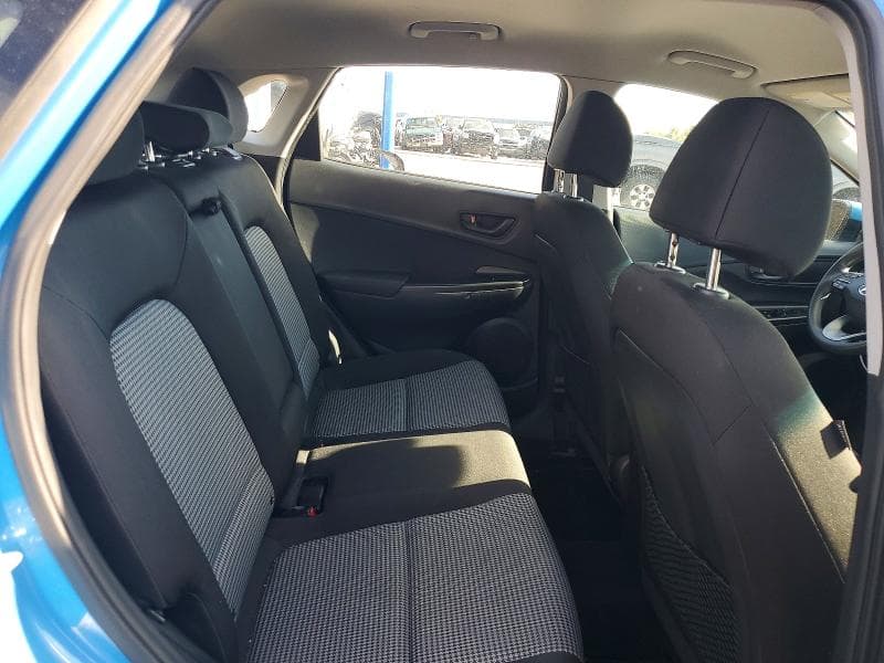 2020 HYUNDAI KONA SE 10