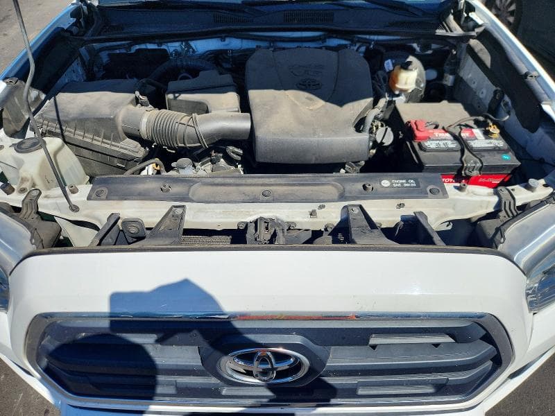 2017 TOYOTA TACOMA SR5 V6 11