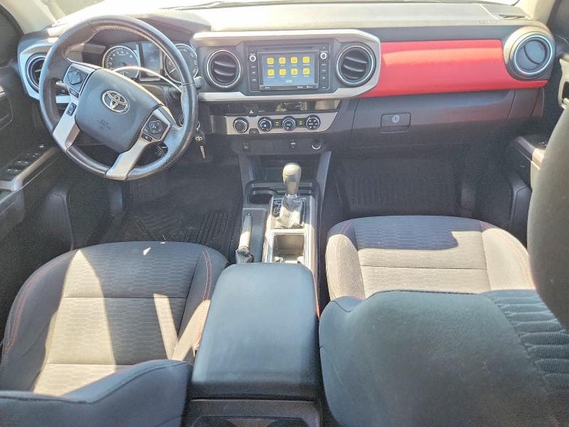 2017 TOYOTA TACOMA SR5 V6 8