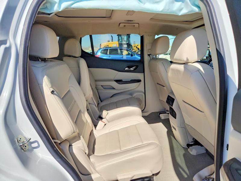 2021 GMC ACADIA DENALI 10