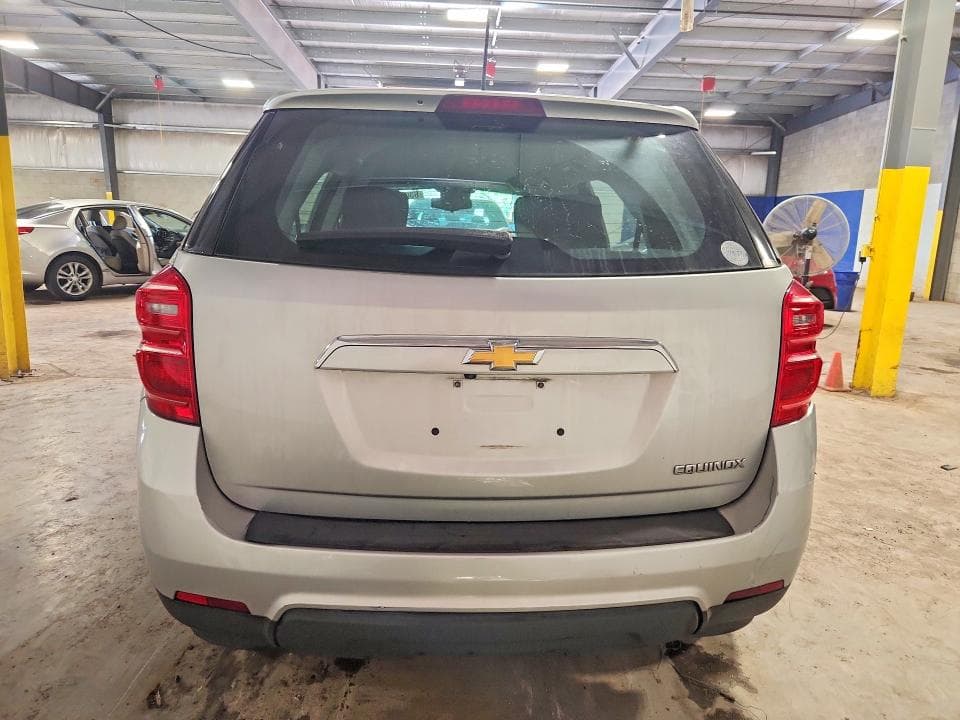 2017 CHEVROLET EQUINOX LS 6