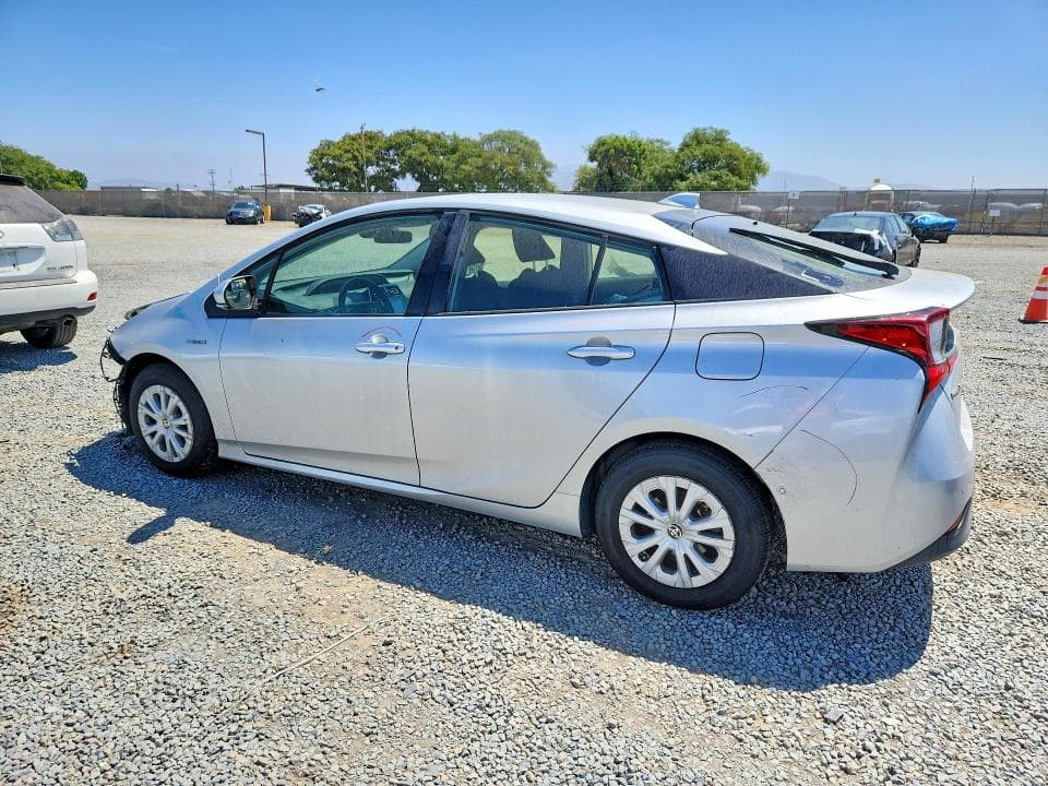 2020 TOYOTA PRIUS LE 2