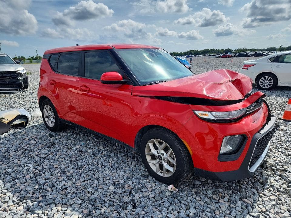 2022 KIA SOUL LX 4
