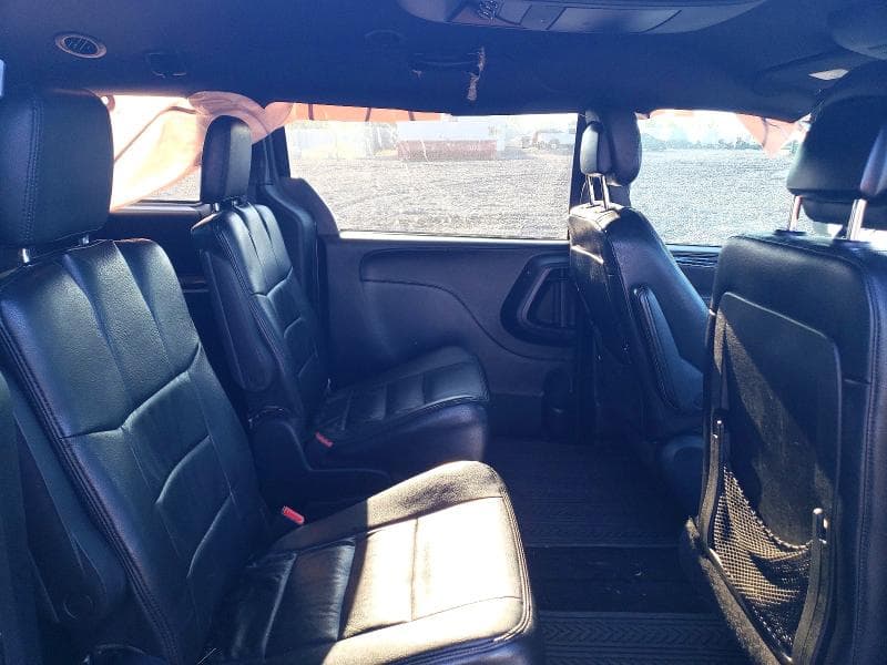 2017 DODGE GRAND CARAVAN SE 11