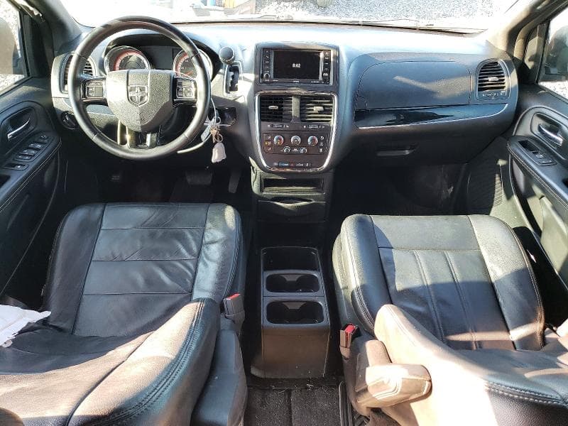 2017 DODGE GRAND CARAVAN SE 8