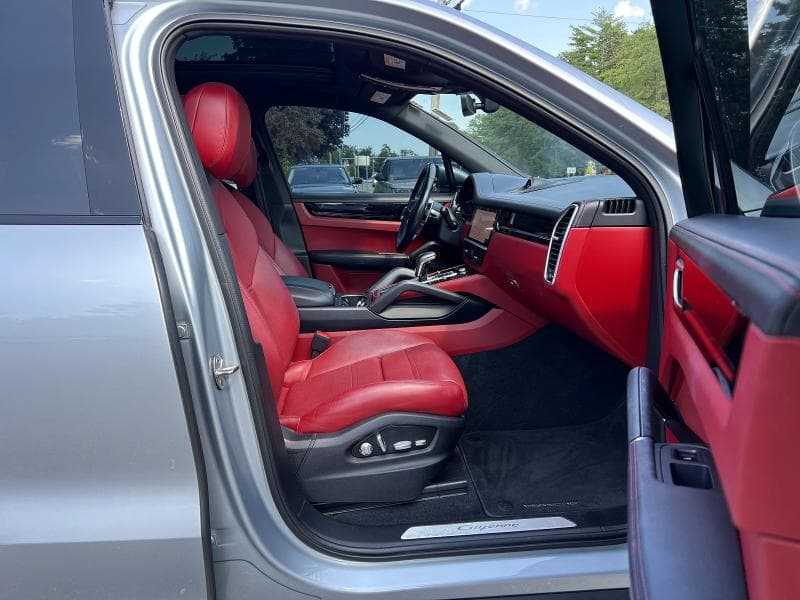 2020 PORSCHE CAYENNE 5