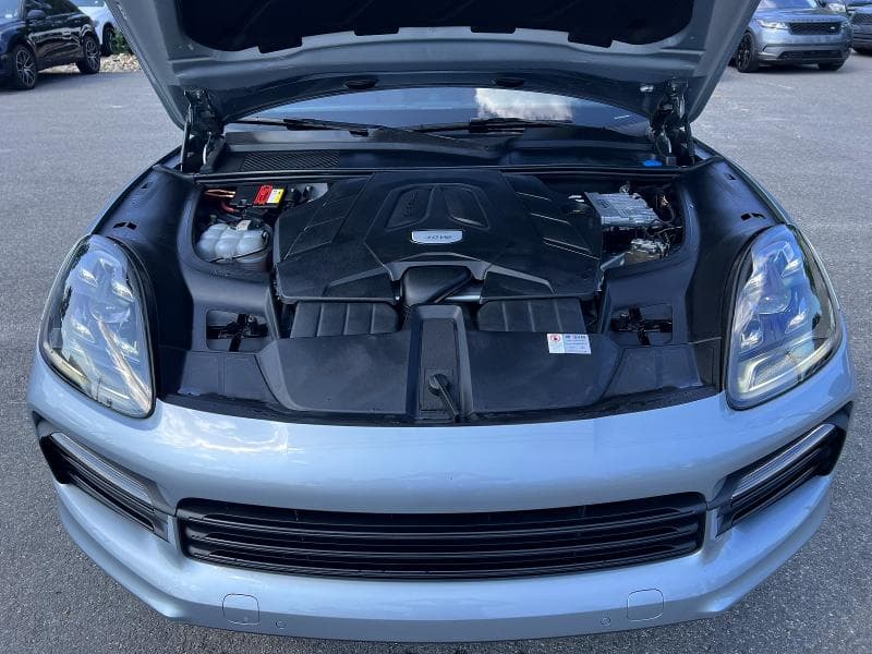 2020 PORSCHE CAYENNE 8