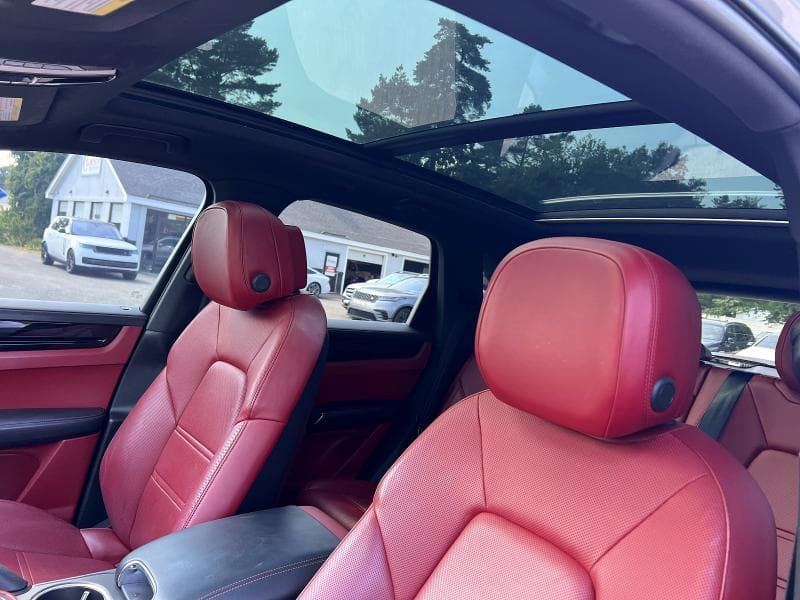 2020 PORSCHE CAYENNE 9