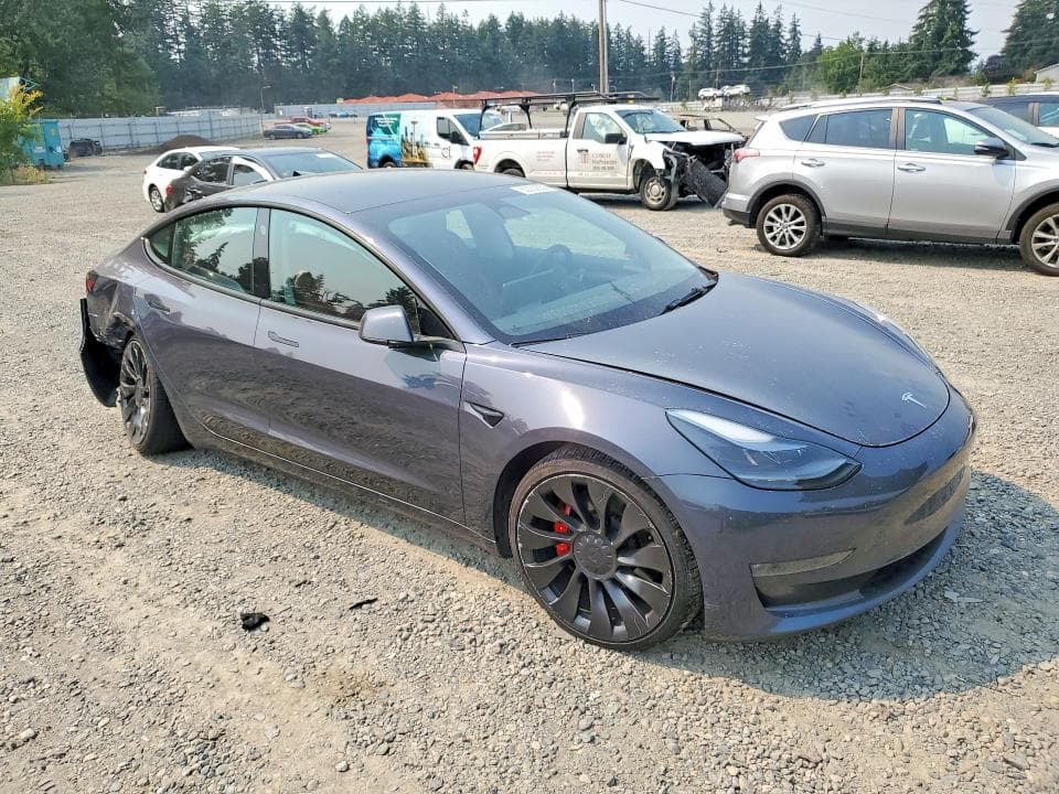 2023 TESLA MODEL 3 4