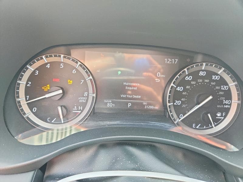 2020 TOYOTA HIGHLANDER LIMITED 9