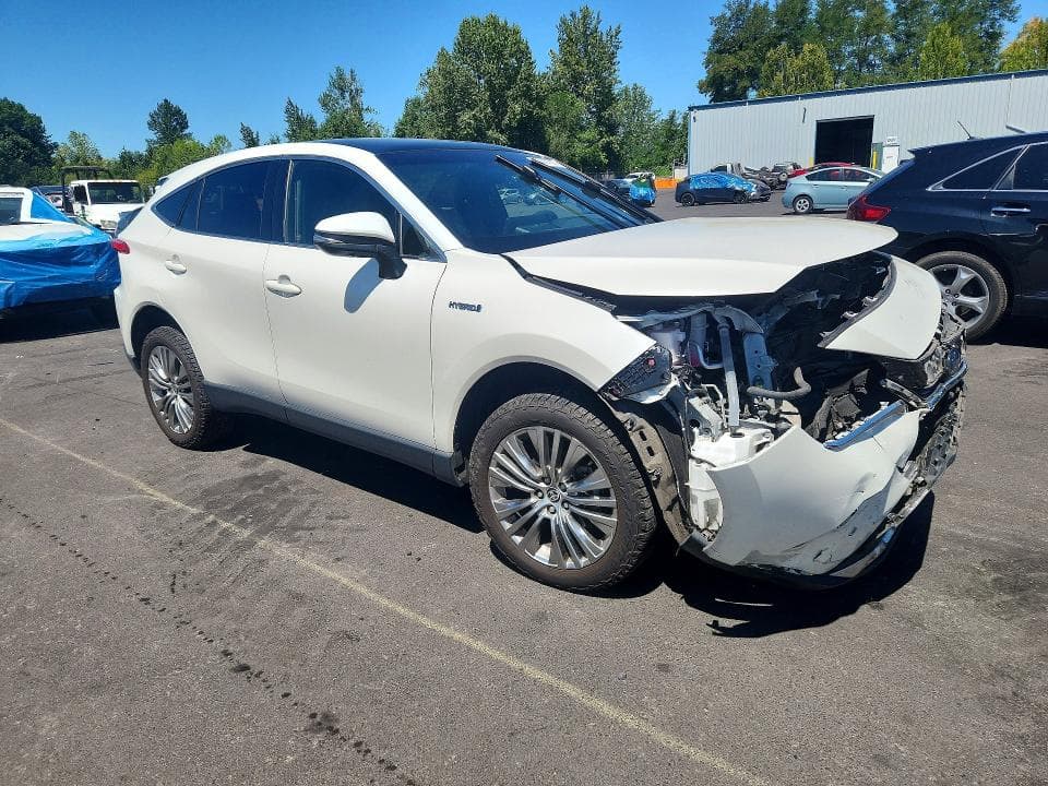 2021 TOYOTA VENZA LIMITED 4