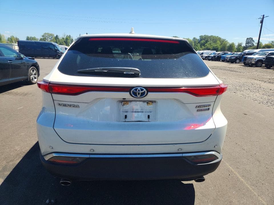 2021 TOYOTA VENZA LIMITED 6