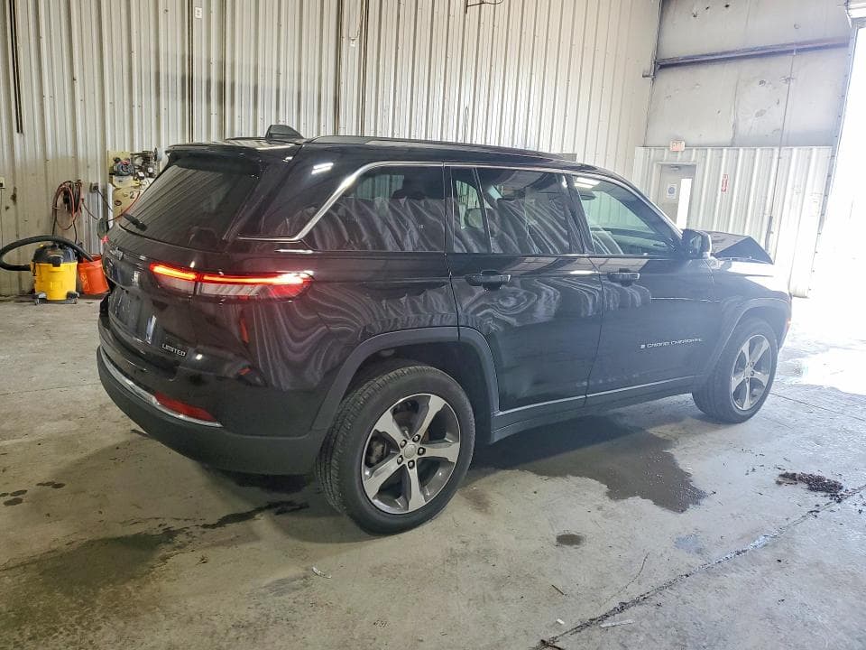 2023 JEEP GRAND CHEROKEE LIMITED 3
