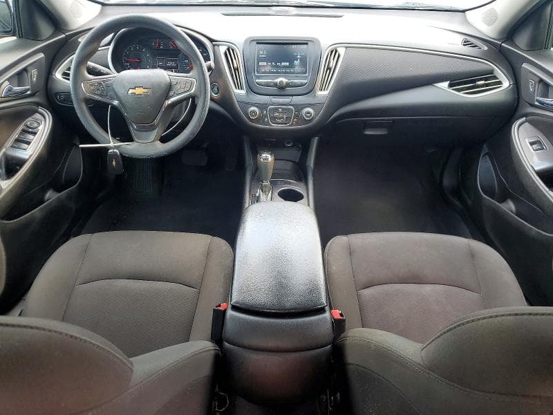 2018 CHEVROLET MALIBU LS 8