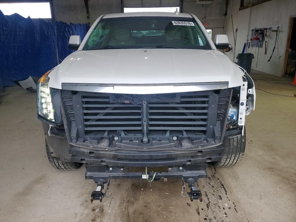 2019 CADILLAC ESCALADE ESV LUXURY 5