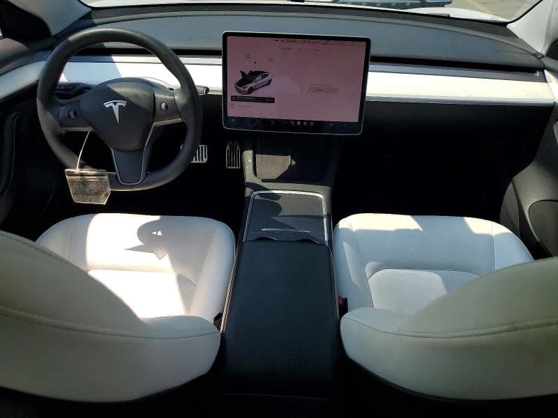 2021 TESLA MODEL 3 8