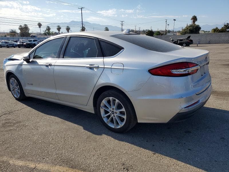 2019 FORD FUSION SE 12
