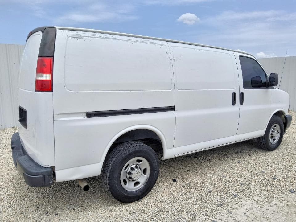 2019 CHEVROLET EXPRESS G2500 3