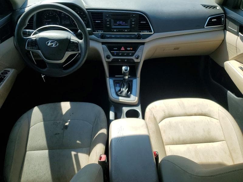 2017 HYUNDAI ELANTRA 8