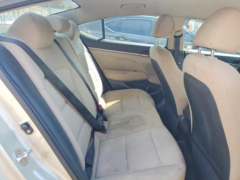 2017 HYUNDAI ELANTRA 10