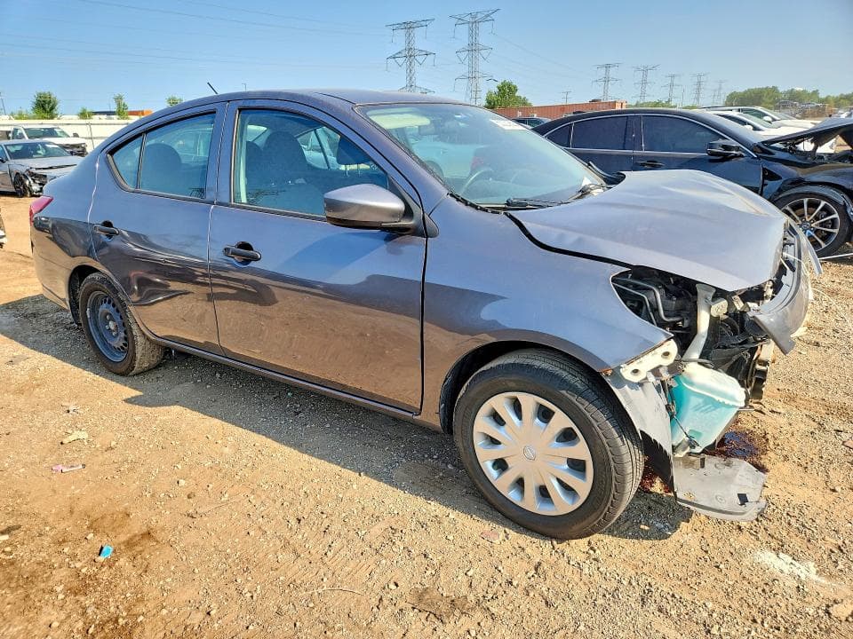 2019 NISSAN VERSA S PLUS 4