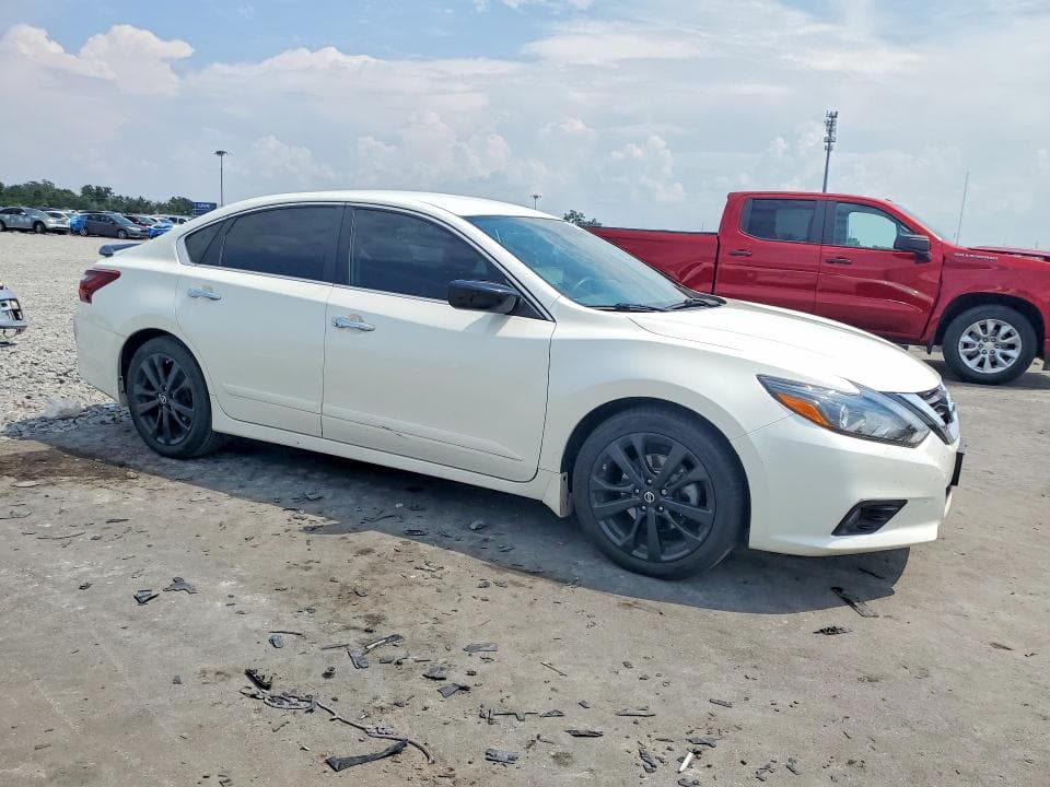 2017 NISSAN ALTIMA 2.5 SR 4