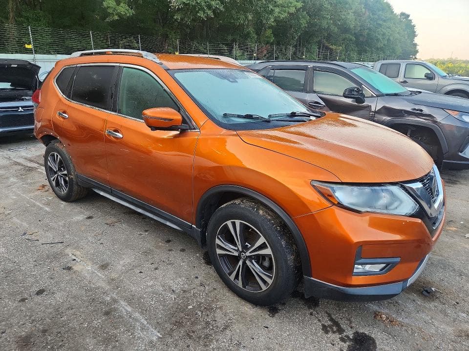 2019 NISSAN ROGUE SV 4