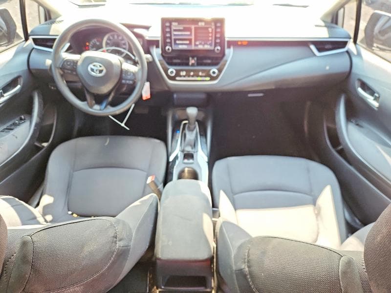 2020 TOYOTA COROLLA LE 8