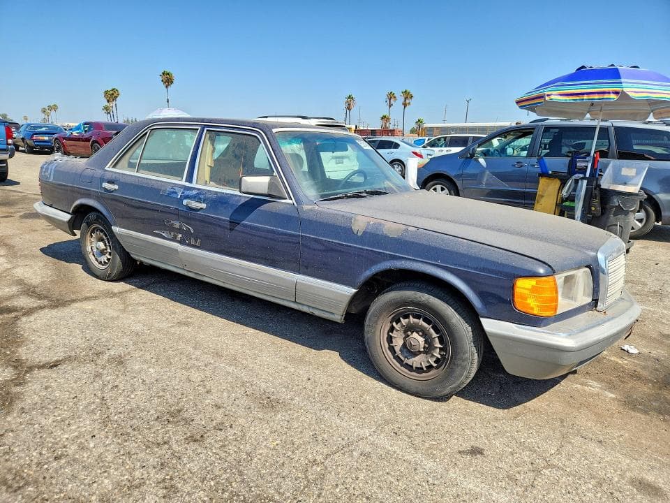 1984 MERCEDES-BENZ 300 SD 4