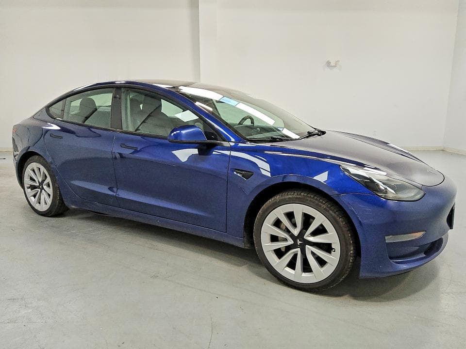 2022 TESLA MODEL 3 4