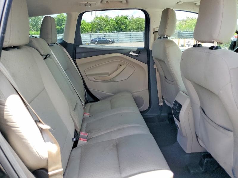 2018 FORD ESCAPE SE 10