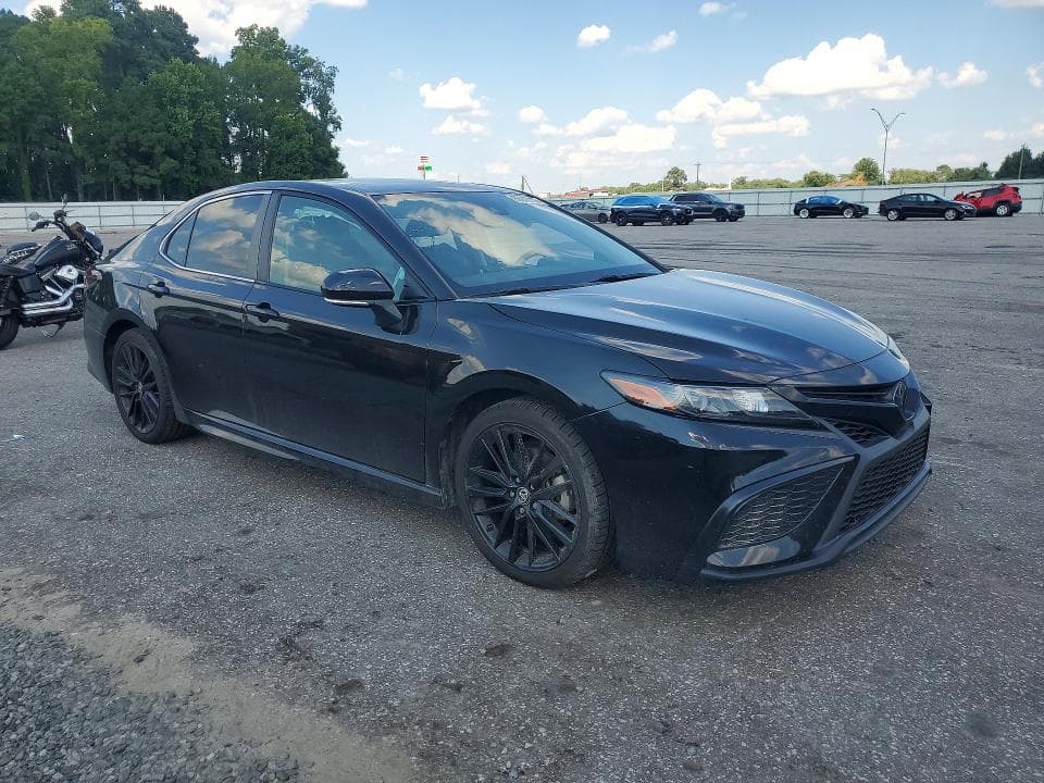 2023 TOYOTA CAMRY SE NIGHTSHADE 4
