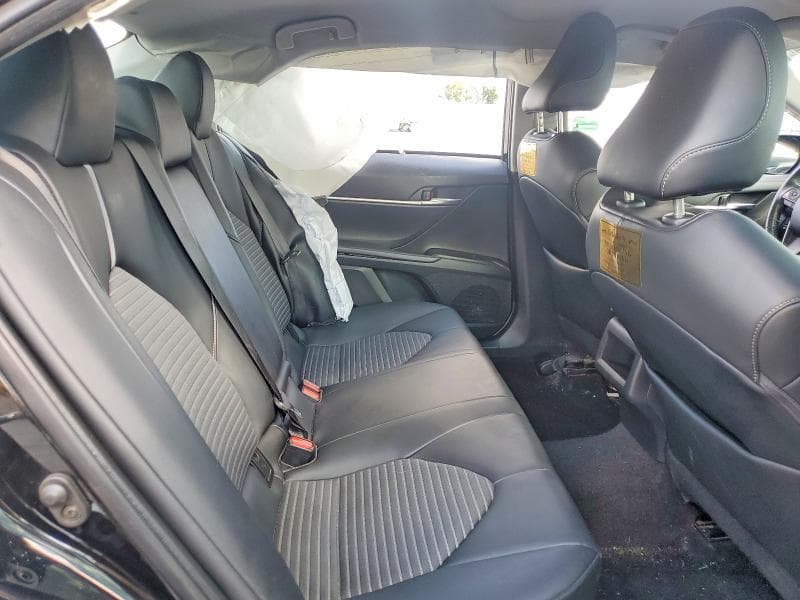 2023 TOYOTA CAMRY SE NIGHTSHADE 10